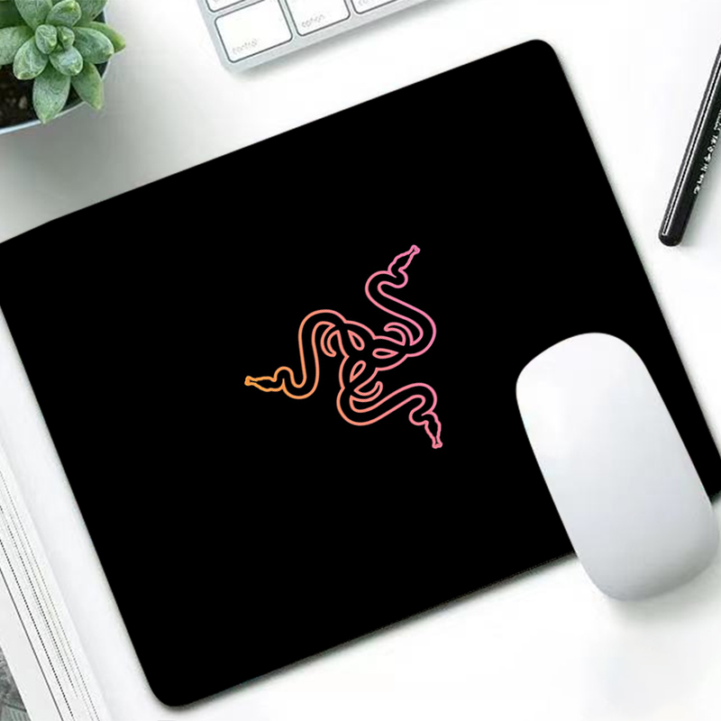 Razer Luxury Mouse Pad Anime G - Tech Accessories For Office Desk ulasan dan harga